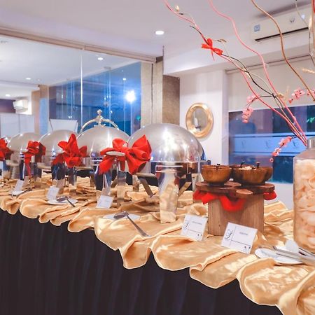 Saka Hotel Medan Sunggal Zewnętrze zdjęcie