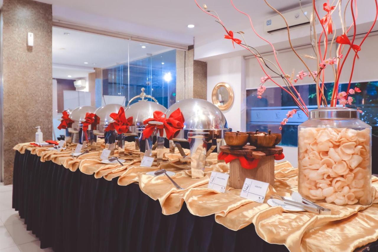 Saka Hotel Medan Sunggal Zewnętrze zdjęcie